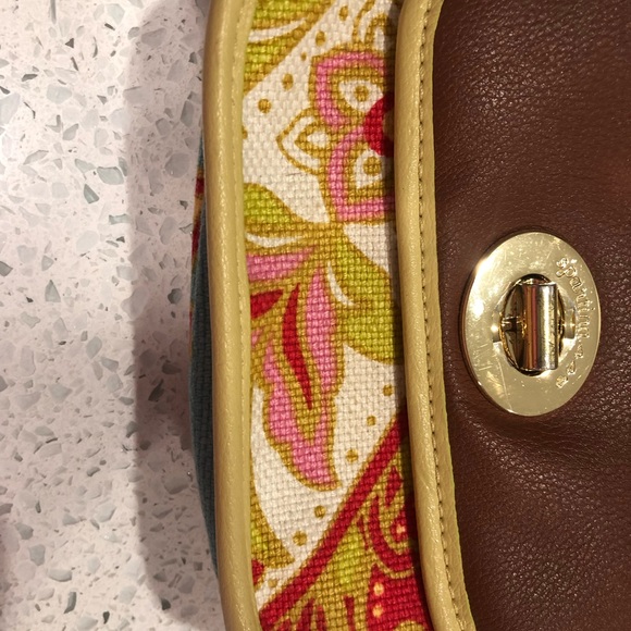 Crossbody Purse Spartina 449 Floral Paisley, Daufuskie Island, Small Crossbody - Picture 15 of 16